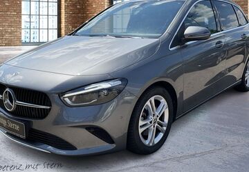 Mercedes-Benz B 180 11.587 km 29.390 &euro; Geislingen/ Steige 73312