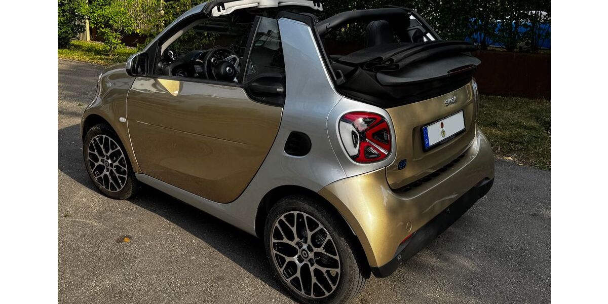 Smart ForTwo 6.300 km 16.800 &euro; Ulm 89077