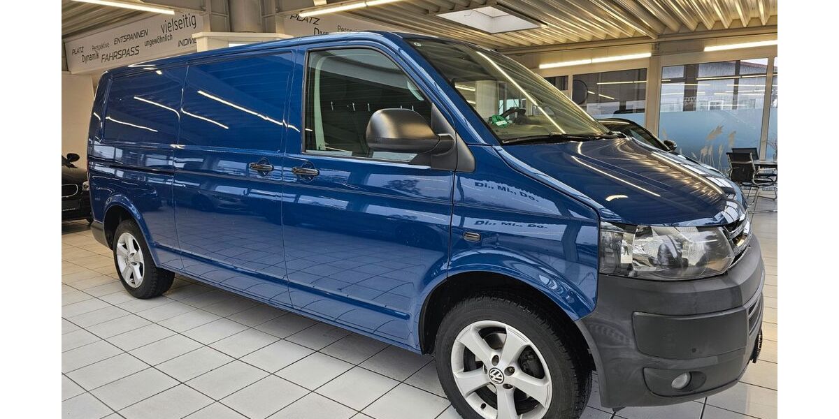 VW T5 Transporter 257.000 km 9.490 &euro; Berghülen 89180