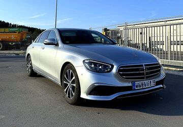 Mercedes-Benz E 220 68.000 km 32.900 &euro; Ulm 89077
