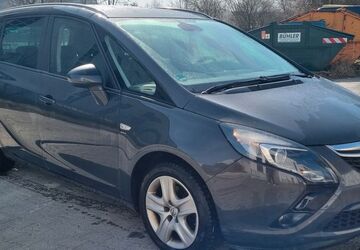 Opel Zafira Tourer 136.000 km 8.650 &euro; Ulm 89077
