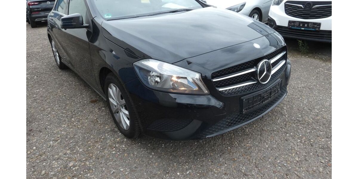 Mercedes-Benz A 180 64.000 km 11.990 &euro; Neu-Ulm 89231