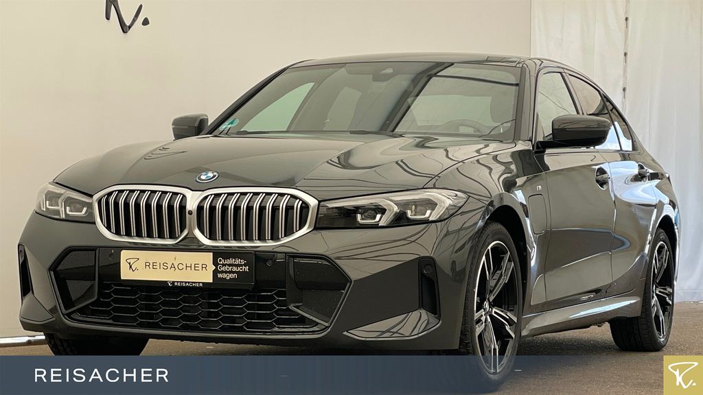 BMW 330 13.654 km 43.749 &euro; Ulm 89077