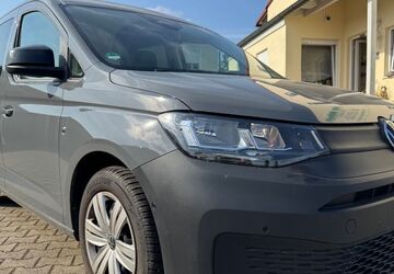 VW Caddy 13.752 km 33.990 &euro; Ichenhausen 89335