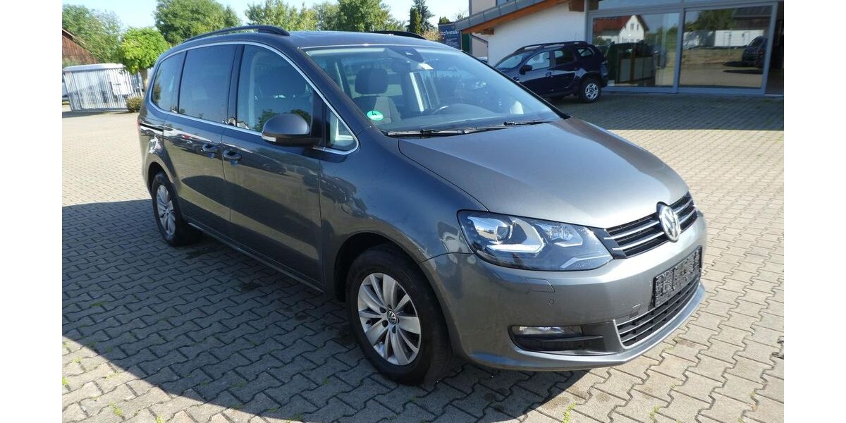 VW Sharan 153.661 km 16.500 &euro; Nellingen 89191