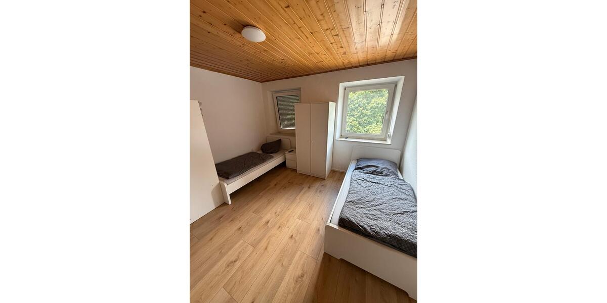 Etagenwohnung Nersingen - 5 Zimmer, 105 m&sup2;, 1.500&euro; | Angebot:24488408