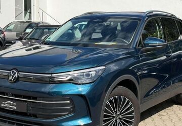 VW Tiguan 50.000 km 31.980 &euro; Ulm 89077