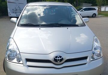 Toyota Corolla Verso 164.000 km 4.500 &euro; Ulm 89077