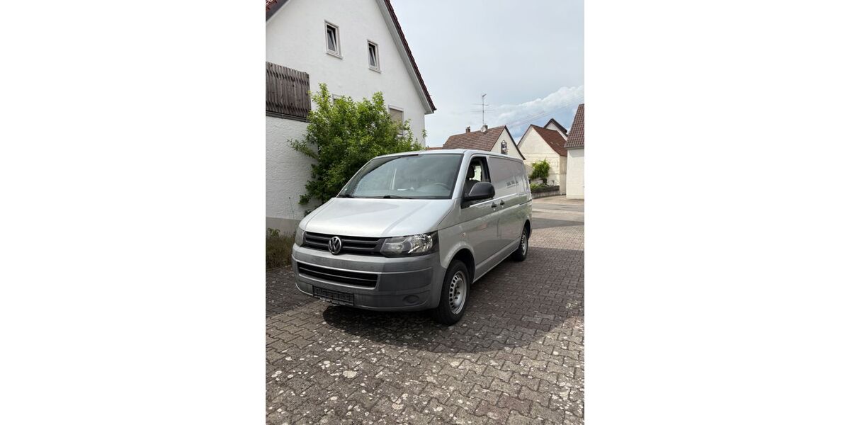 VW T5 Transporter 166.000 km 11.900 &euro; Laupheim 88471