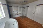 Erdgeschoßwohnung Bibertal - 4 Zimmer, 147 m&sup2;, 1.500&euro; | Angebot:27577009