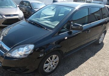 Opel Zafira 144.000 km 5.990 &euro; Neu-Ulm 89231