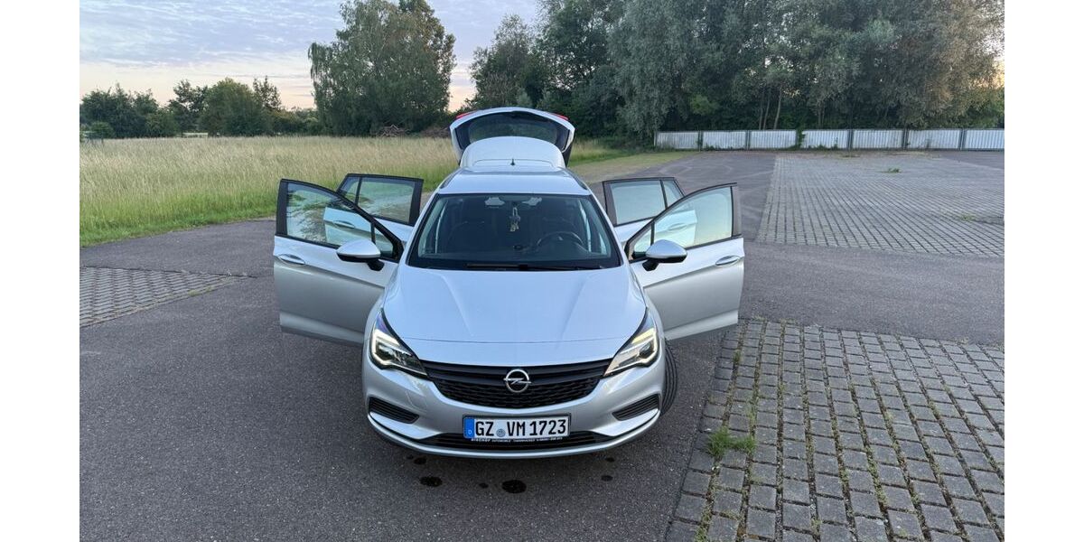 Opel Astra 146.000 km 5.500 &euro; Günzburg 89312