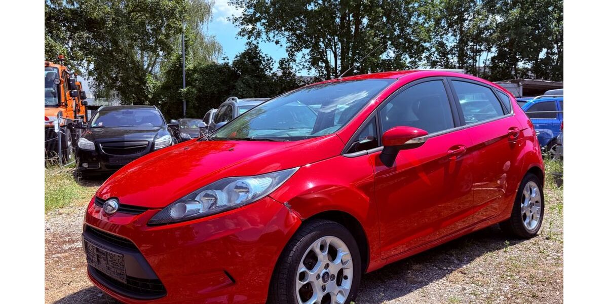 Ford Fiesta 330.000 km 1.100 &euro; Neu Ulm 89231