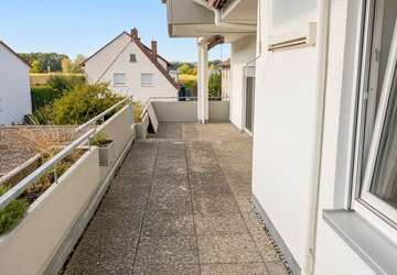 Wohnung Neu-Ulm Finningen Ulm Finningen - 5 Zimmer, 144 m&sup2;, 1.450&euro; | Angebot:27592016