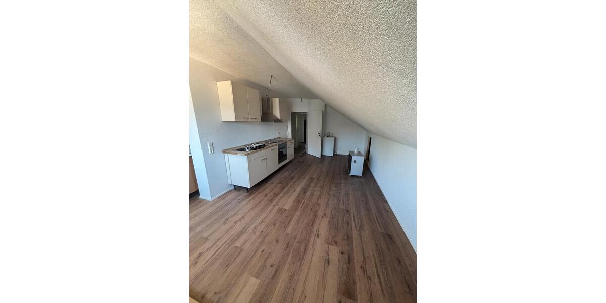 Dachgeschoßwohnung Ulm Donautal - 2 Zimmer, 42 m&sup2;, 800&euro; | Angebot:27595395