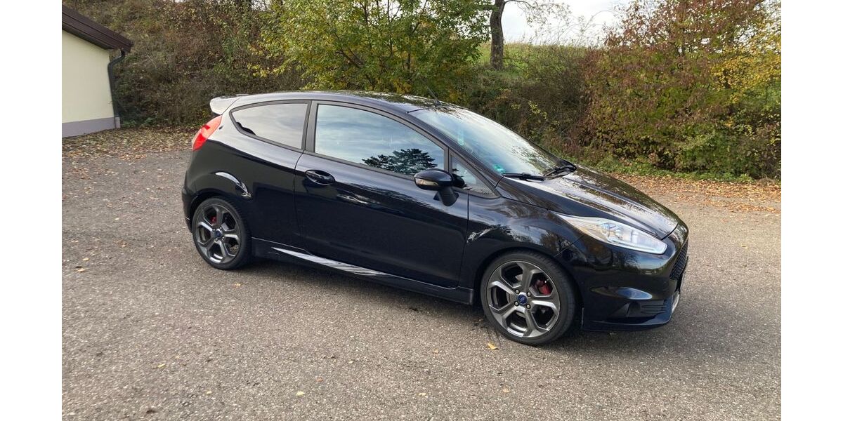 Ford Fiesta 155.000 km 9.000 &euro; Niederstotzingen 89168