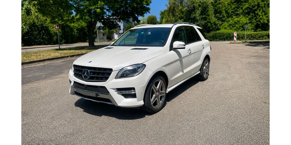 Mercedes-Benz ML 350 281.000 km 15.490 &euro; Ulm 89079