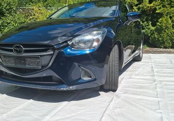 Mazda 2 195.000 km 5.200 &euro; Geislingen 73312