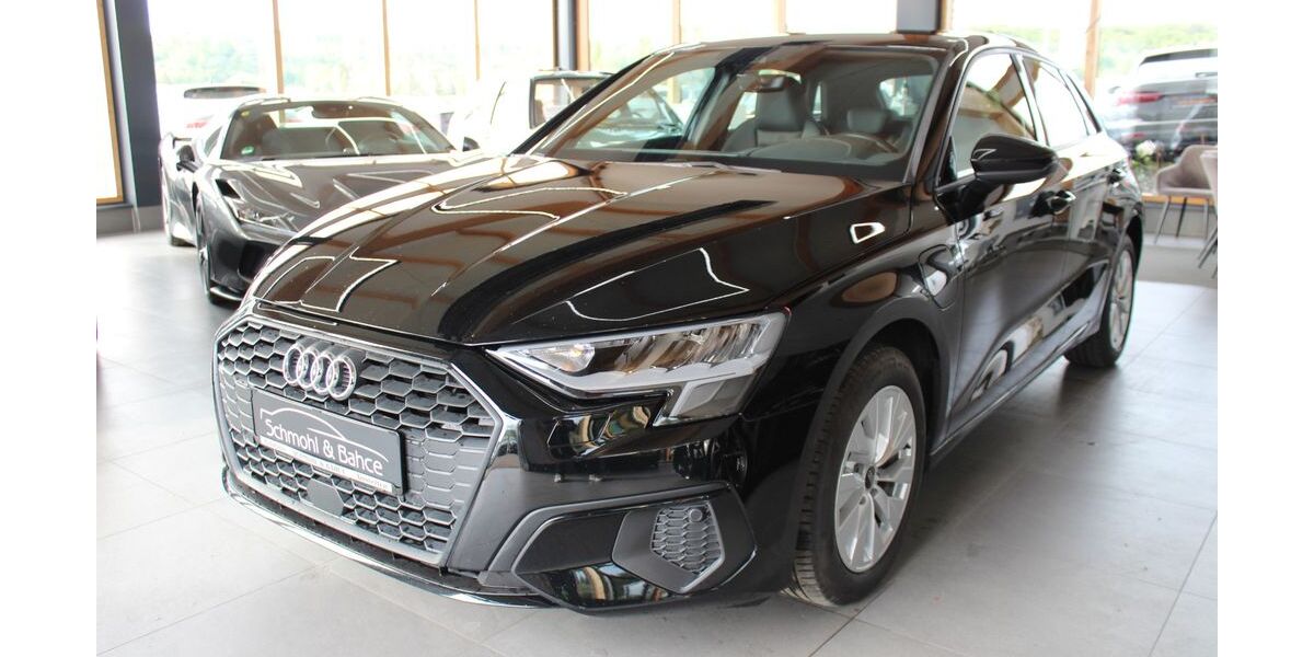Audi A3 64.000 km 24.990 &euro; Amstetten 73340