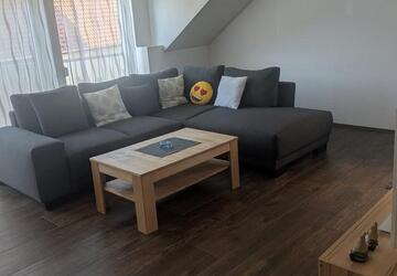 Wohnung Berghülen - 2 Zimmer, 91 m&sup2;, 825&euro; | Angebot:27591328