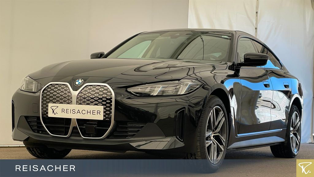 BMW i4 4.680 km 53.999 &euro; Ulm 89077