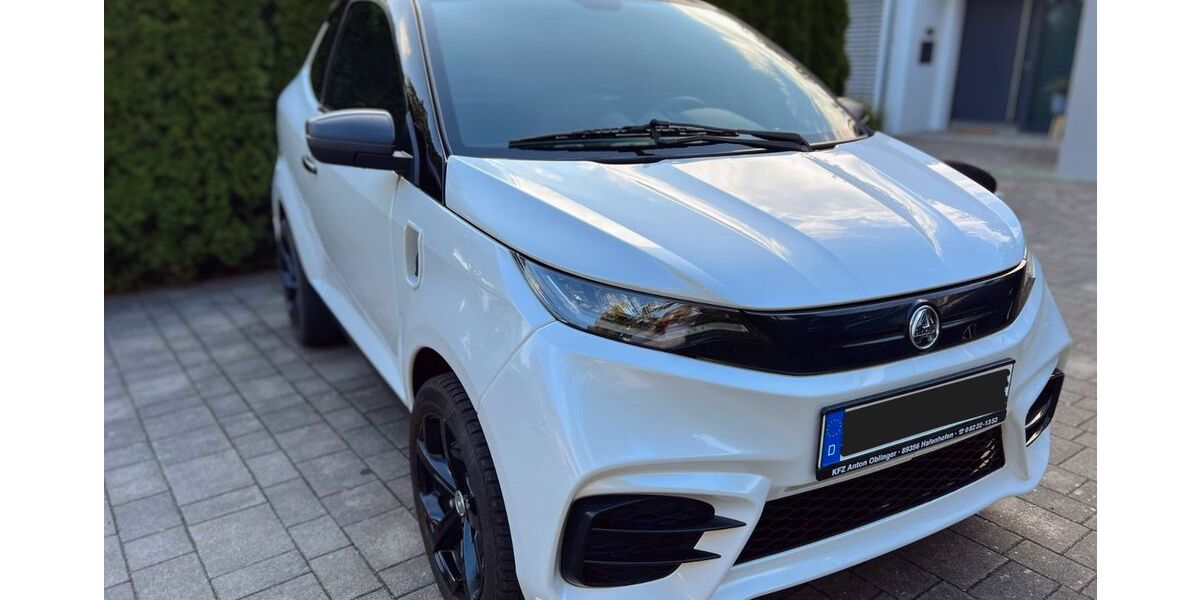 Aixam Coupé 11.300 km 15.900 &euro; Offingen 89362