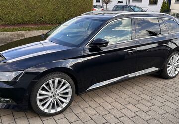 Skoda Superb 175.000 km 16.500 &euro; Ulm 89079